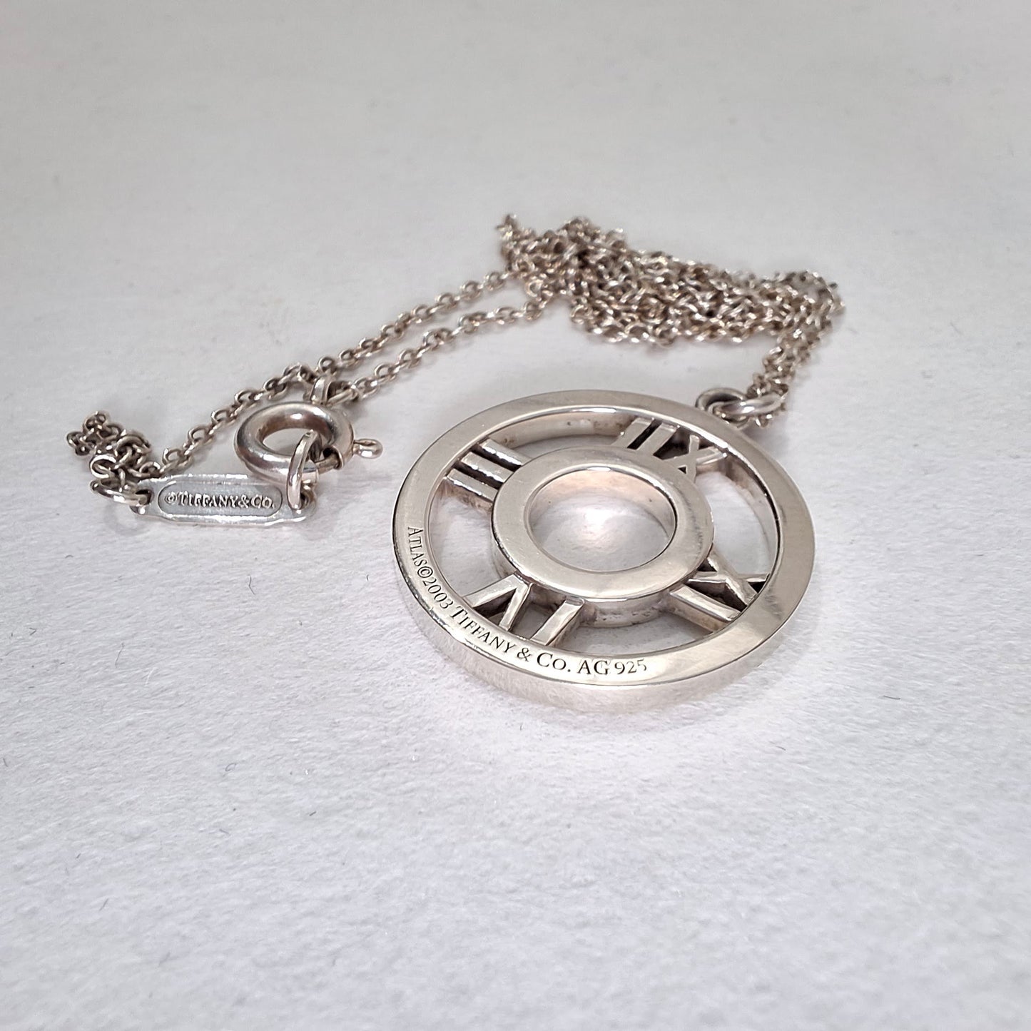 Vintage Tiffany & Co Round Atlas Pendant Necklace in 925 Sterling Silver