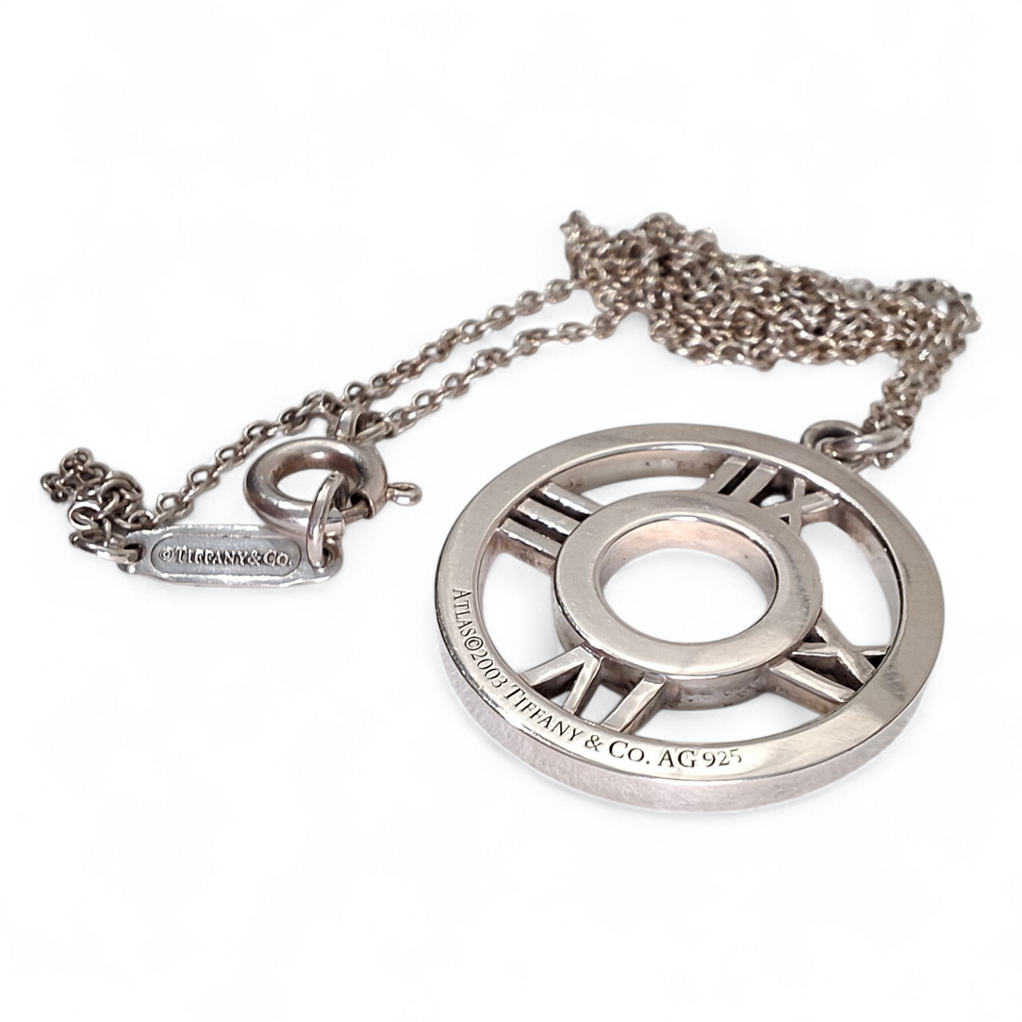 Vintage Tiffany & Co Round Atlas Pendant Necklace in 925 Sterling Silver