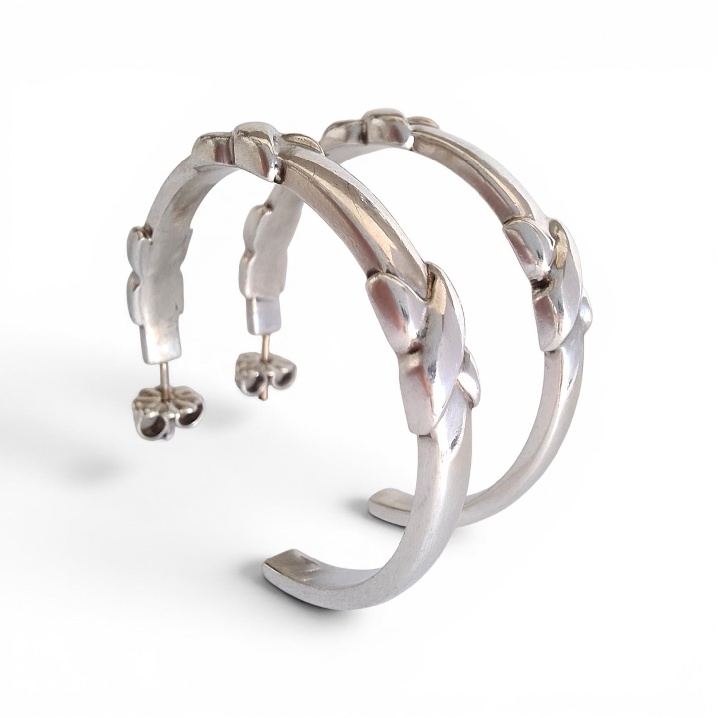 Tiffany & Co Signature X Hoop Earrings in 925 Sterling Silver