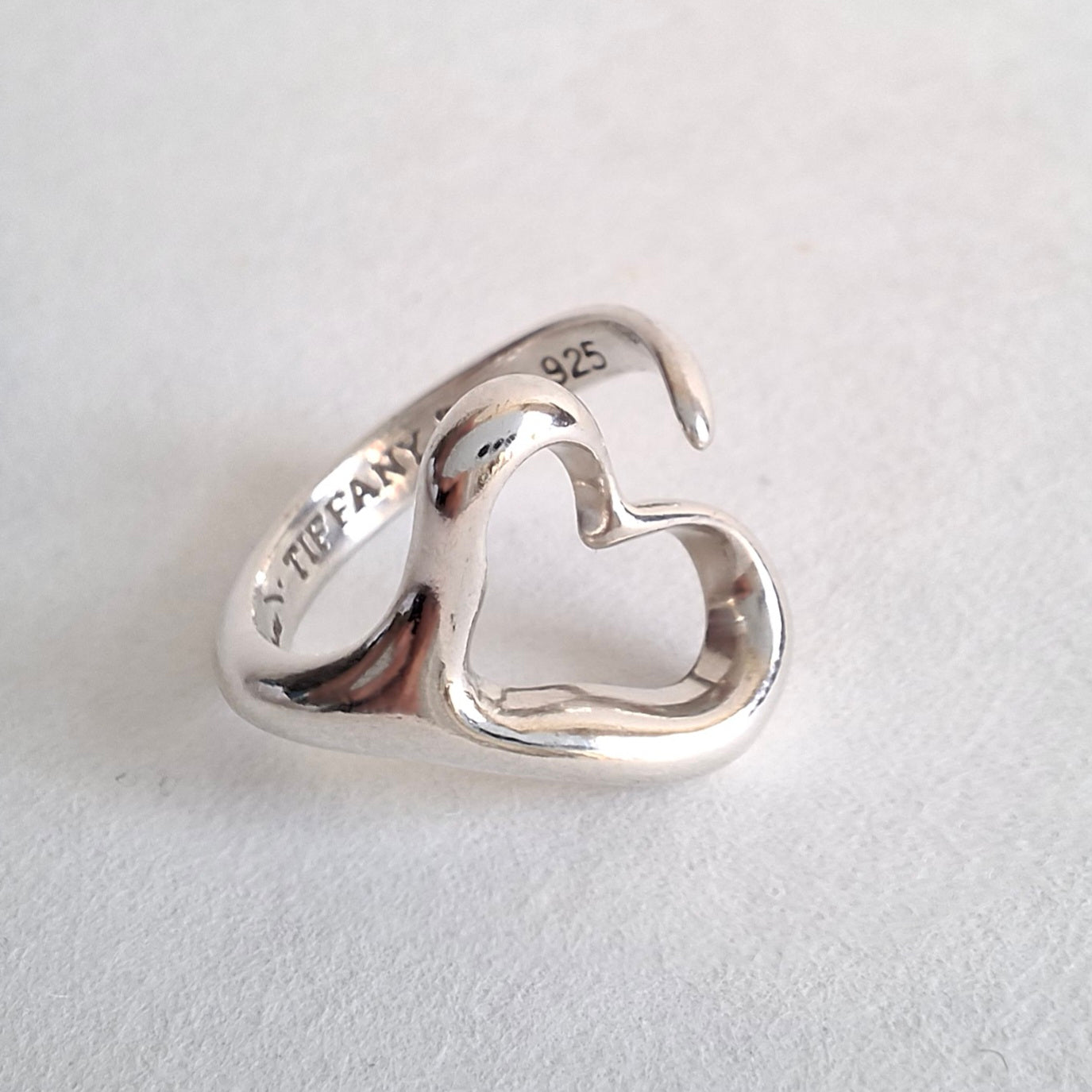 Vintage Tiffany & Co Elsa Peretti Design Open Heart Ring in 925 Sterling Silver