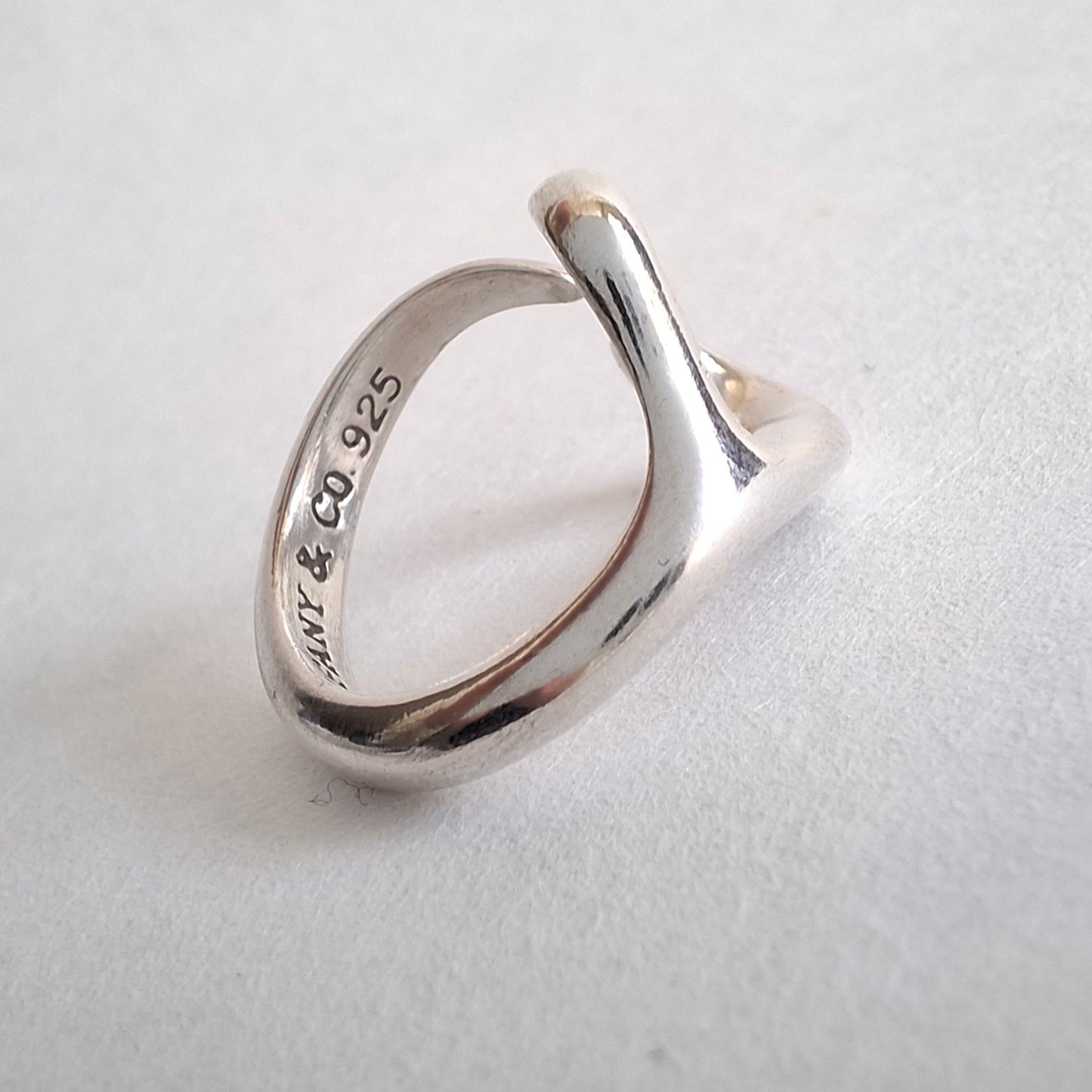 Vintage Tiffany & Co Elsa Peretti Design Open Heart Ring in 925 Sterling Silver