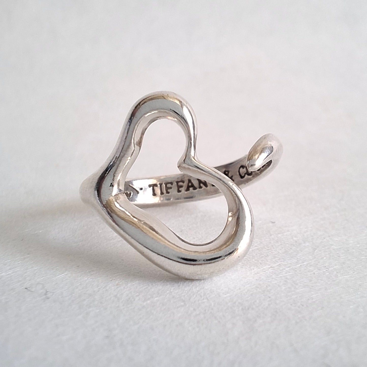 Vintage Tiffany & Co Elsa Peretti Design Open Heart Ring in 925 Sterling Silver