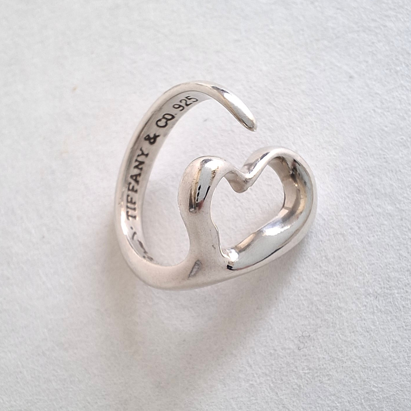 Vintage Tiffany & Co Elsa Peretti Design Open Heart Ring in 925 Sterling Silver