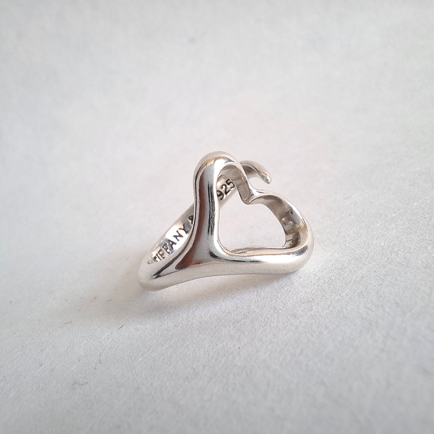 Vintage Tiffany & Co Elsa Peretti Design Open Heart Ring in 925 Sterling Silver