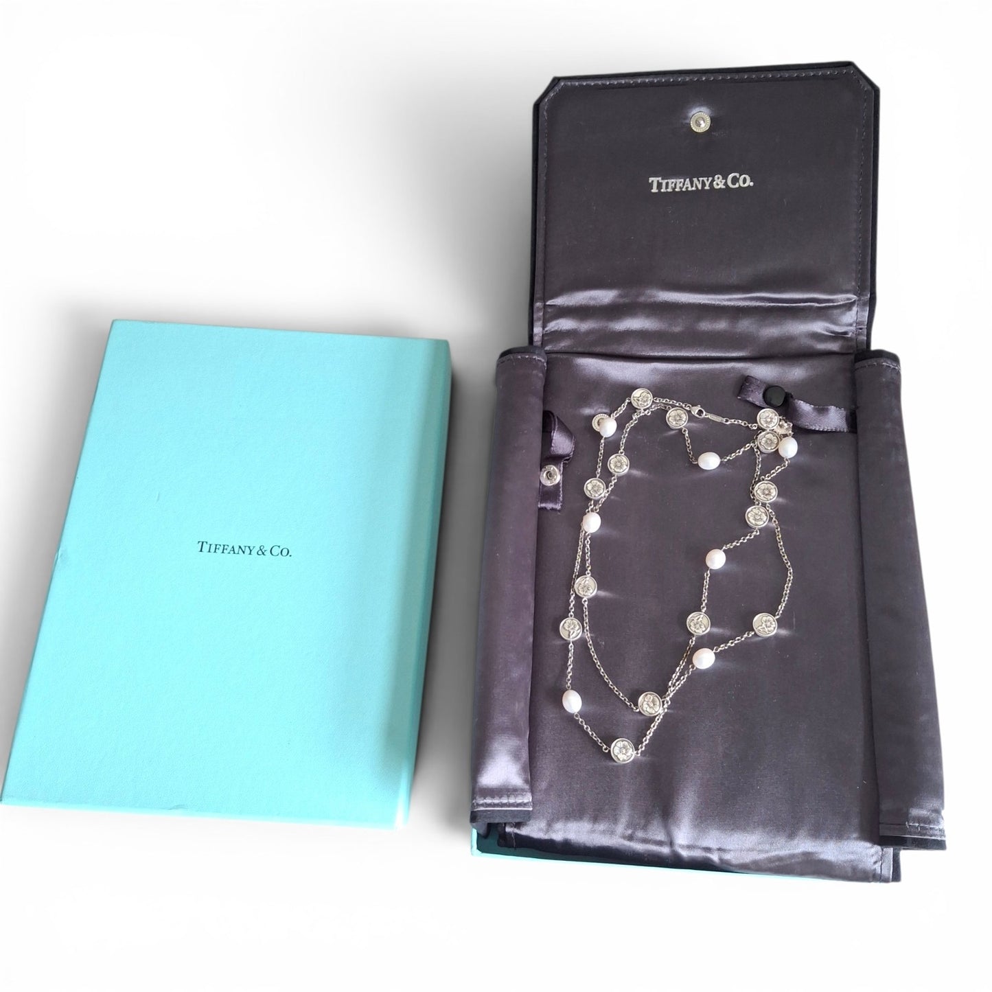 Tiffany & Co Pearl and Silver Necklace in Hallmarked Sterling Silver