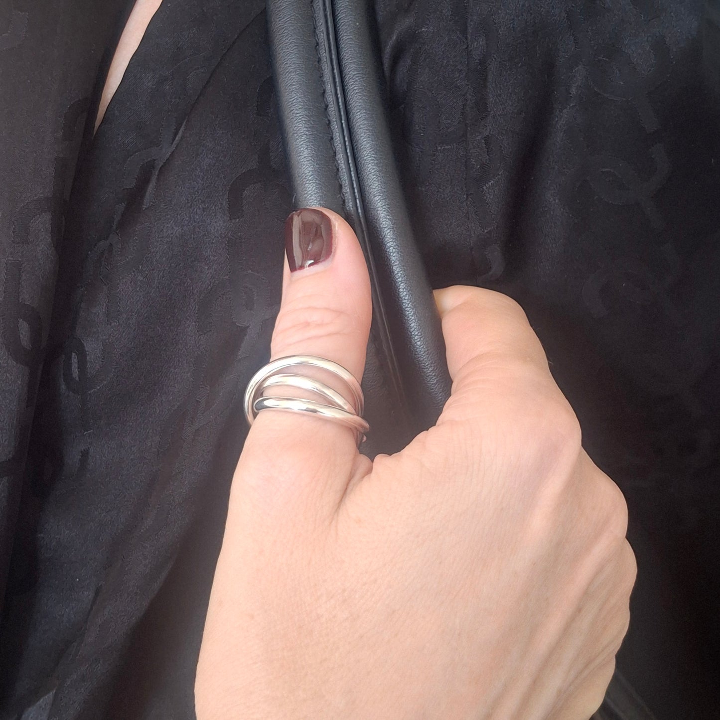 Vintage Tiffany & Co Triple Band Interlocking Circles Ring in Hallmarked Sterling Silver