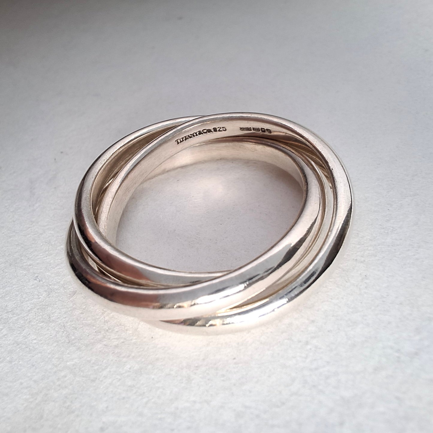 Vintage Tiffany & Co Triple Band Interlocking Circles Ring in Hallmarked Sterling Silver