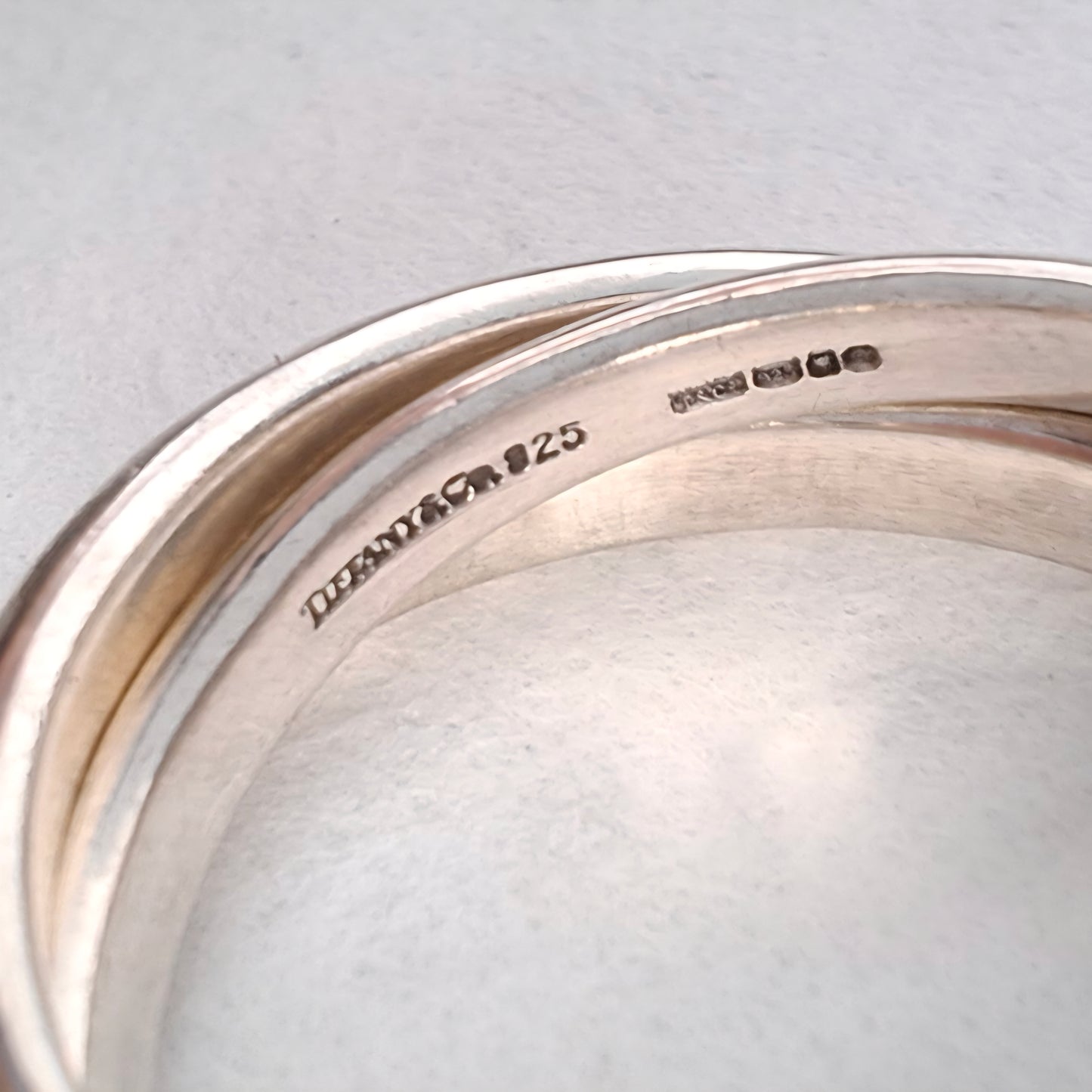 Vintage Tiffany & Co Triple Band Interlocking Circles Ring in Hallmarked Sterling Silver