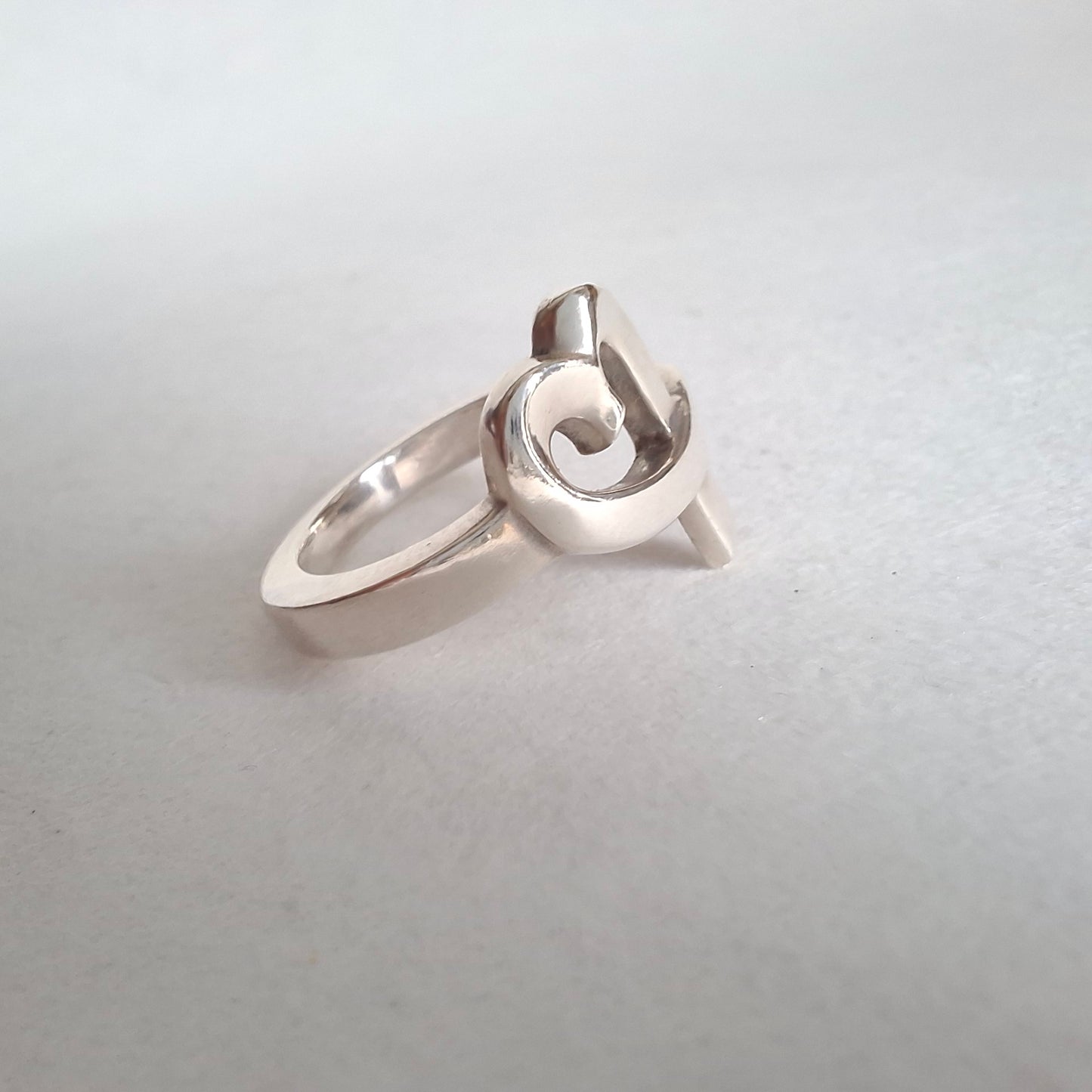 Tiffany & Co Paloma Picasso Design  Loving Heart Ring UK M / US 6.5
