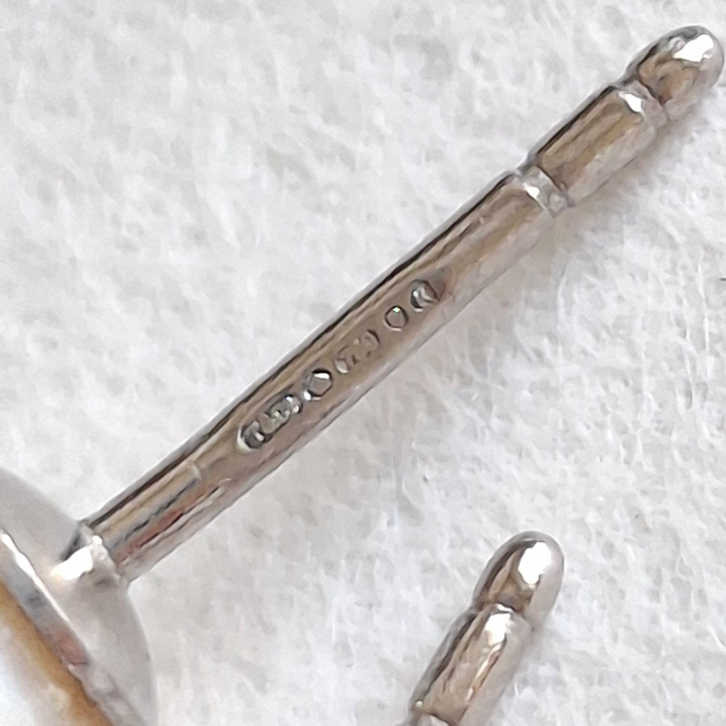 Vintage Tiffany & Co Hallmarked 18k White Gold Cultured Pearl Earrings