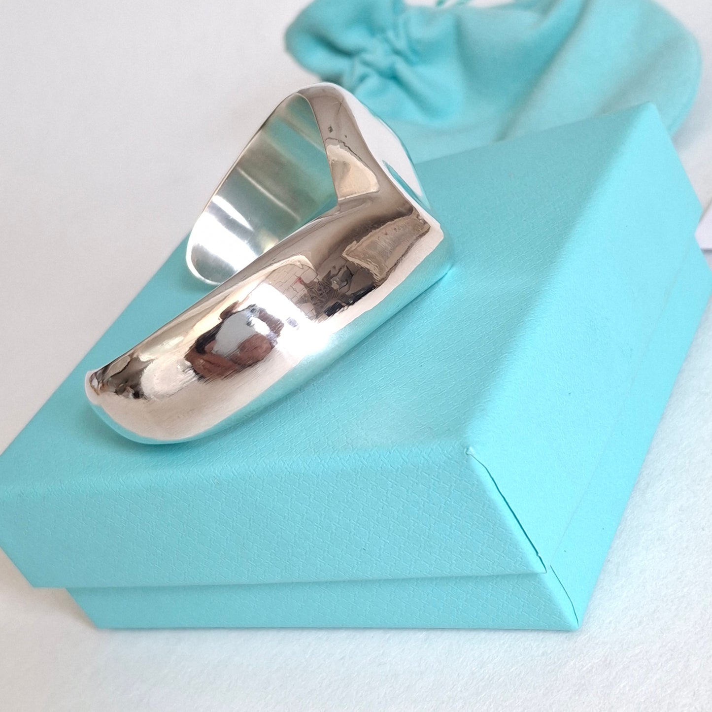 Elsa Peretti Tiffany & Co Wing Cuff Bracelet in Hallmarked 925 Sterling Silver