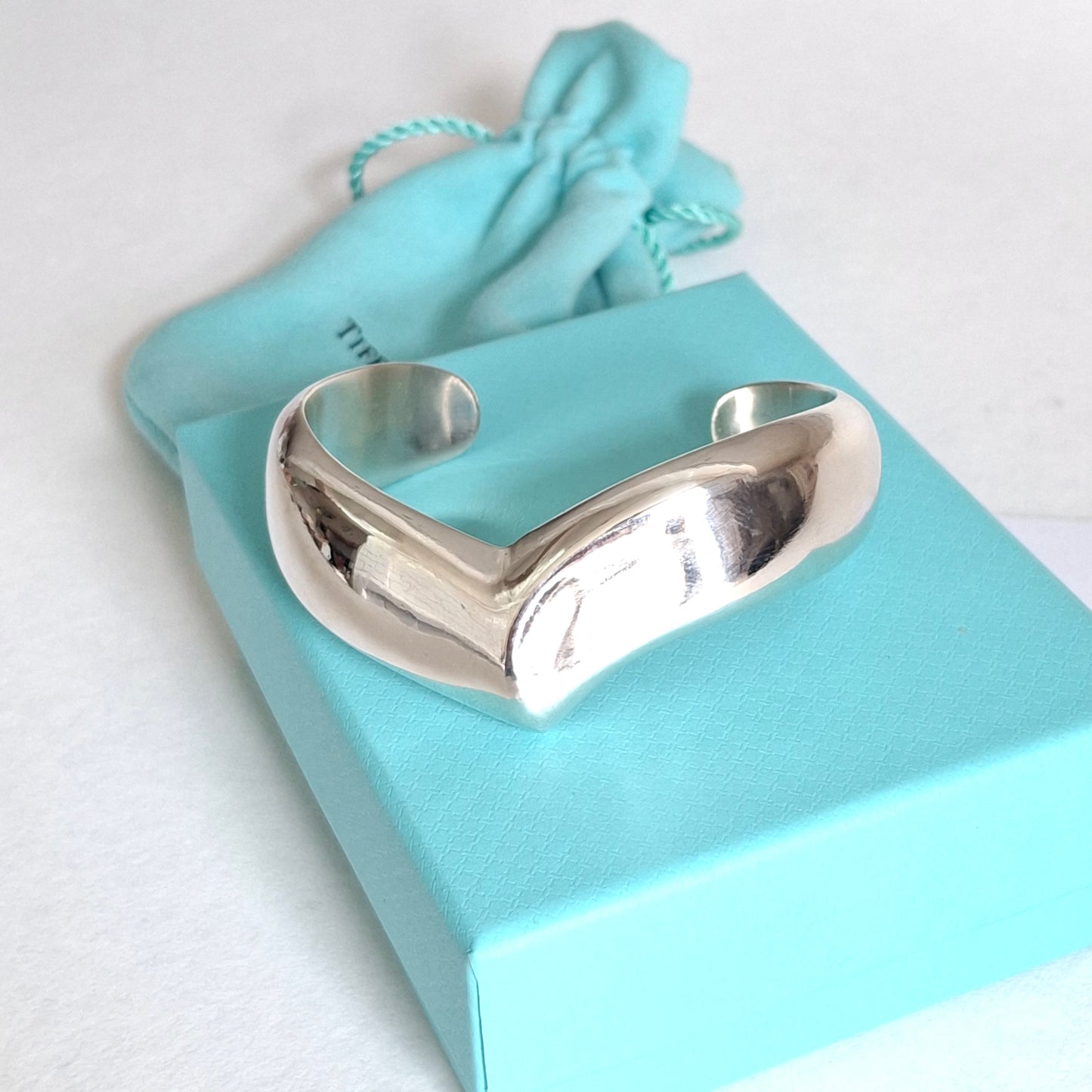 Elsa Peretti Tiffany & Co Wing Cuff Bracelet in Hallmarked 925 Sterling Silver