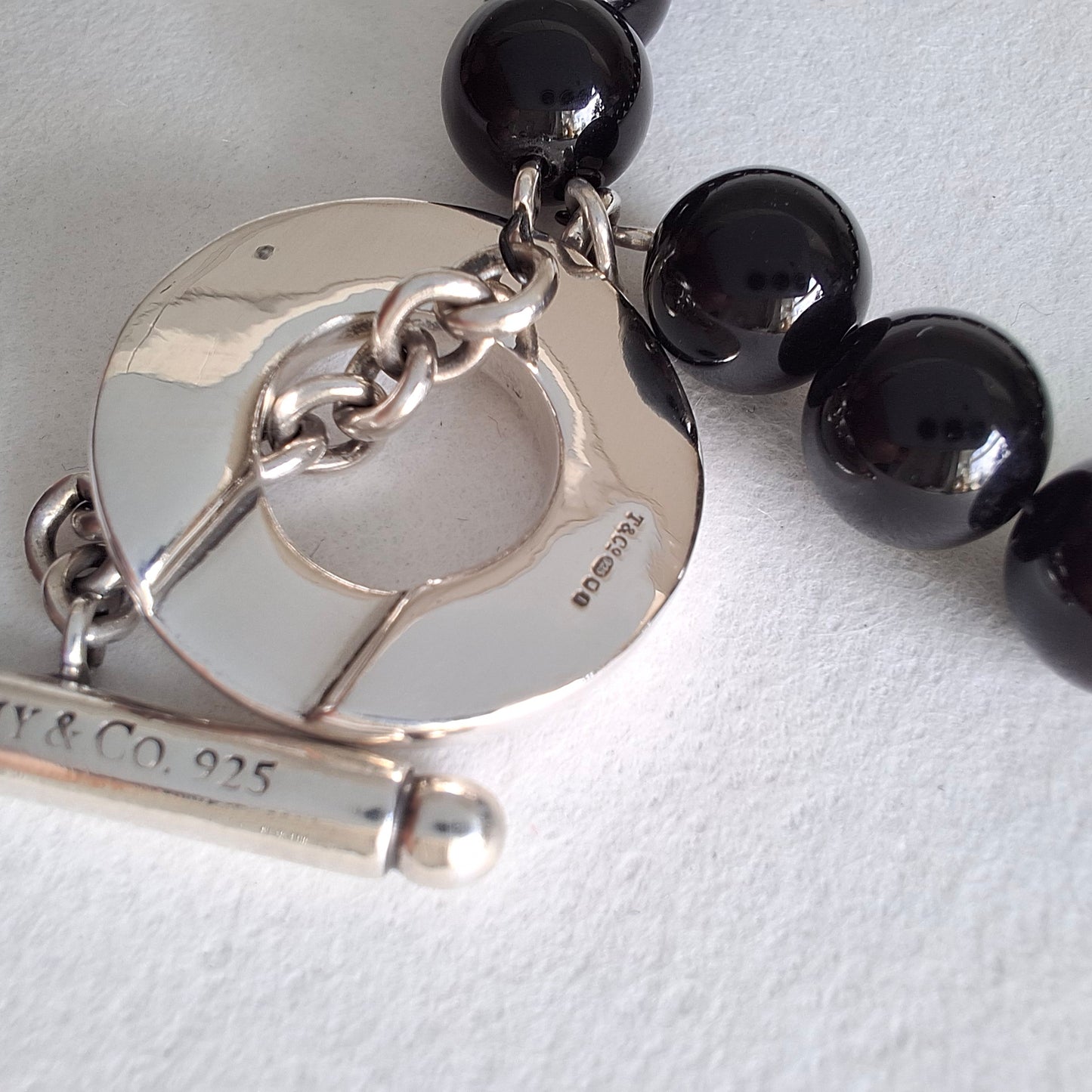 Tiffany & Co Hallmarked Sterling Silver Onyx Toggle Clasp Bead Bracelet