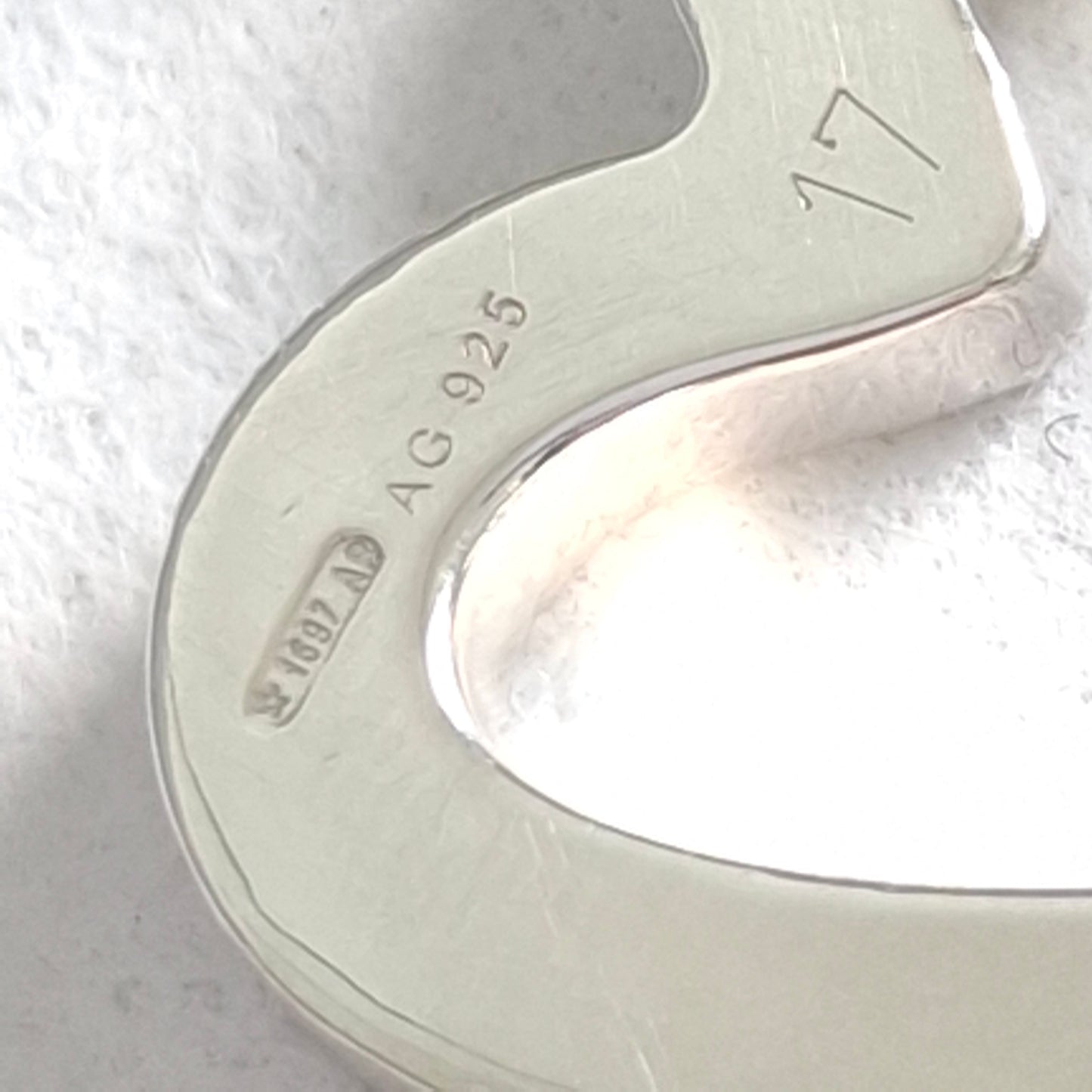 Gucci Love Heart Toggle Clasp Boule Bracelet in Hallmarked Sterling Silver Size 17