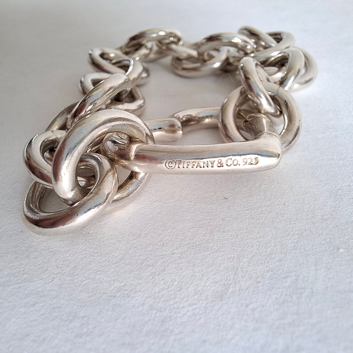 Tiffany & Co Sterling Silber Open Heart Love Lock Herzverschluss Armband mit großen 14mm Kettengliedern