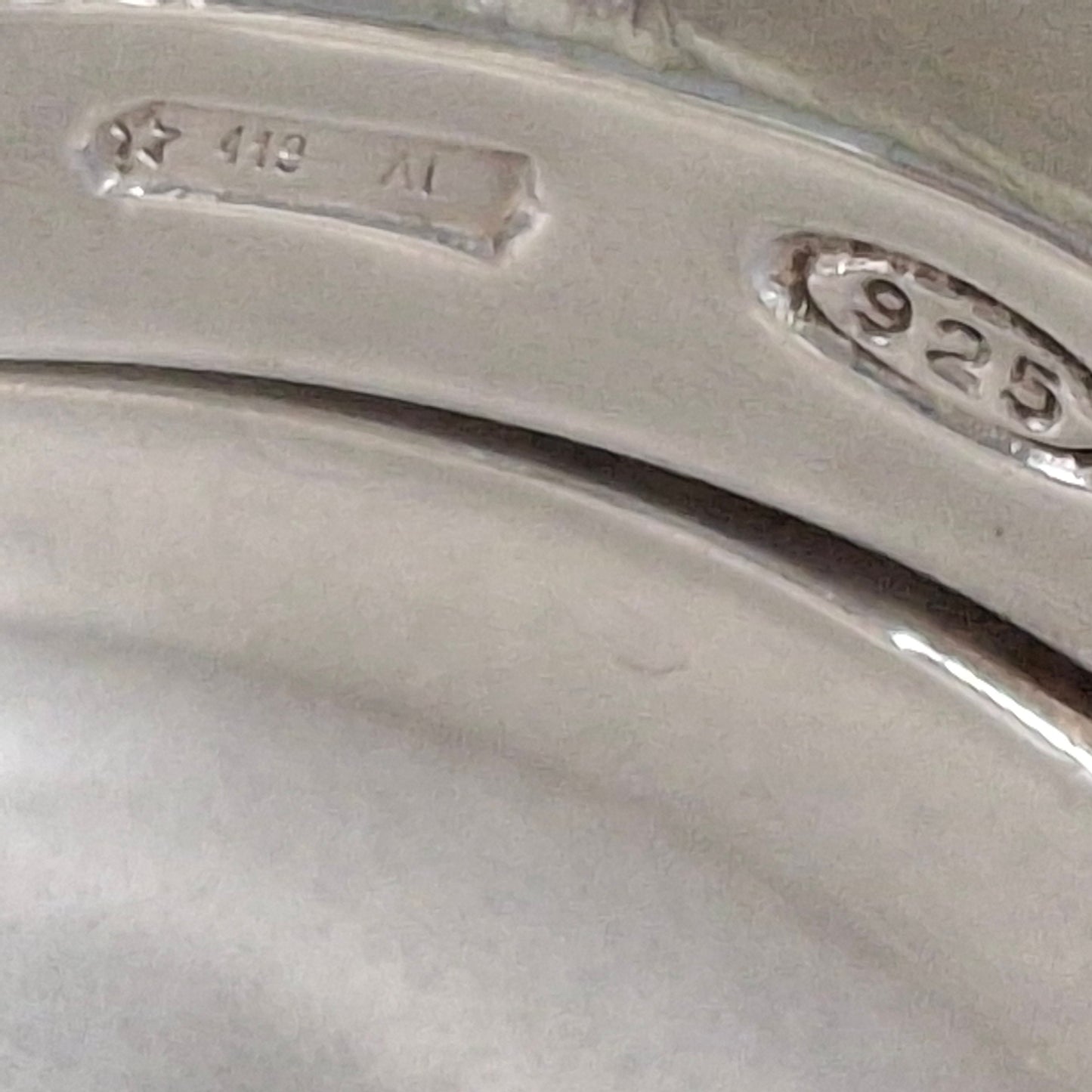 Vintage Gucci Markenzeichen Logo Spiralring aus punziertem Sterlingsilber UK Größe J US Größe 5