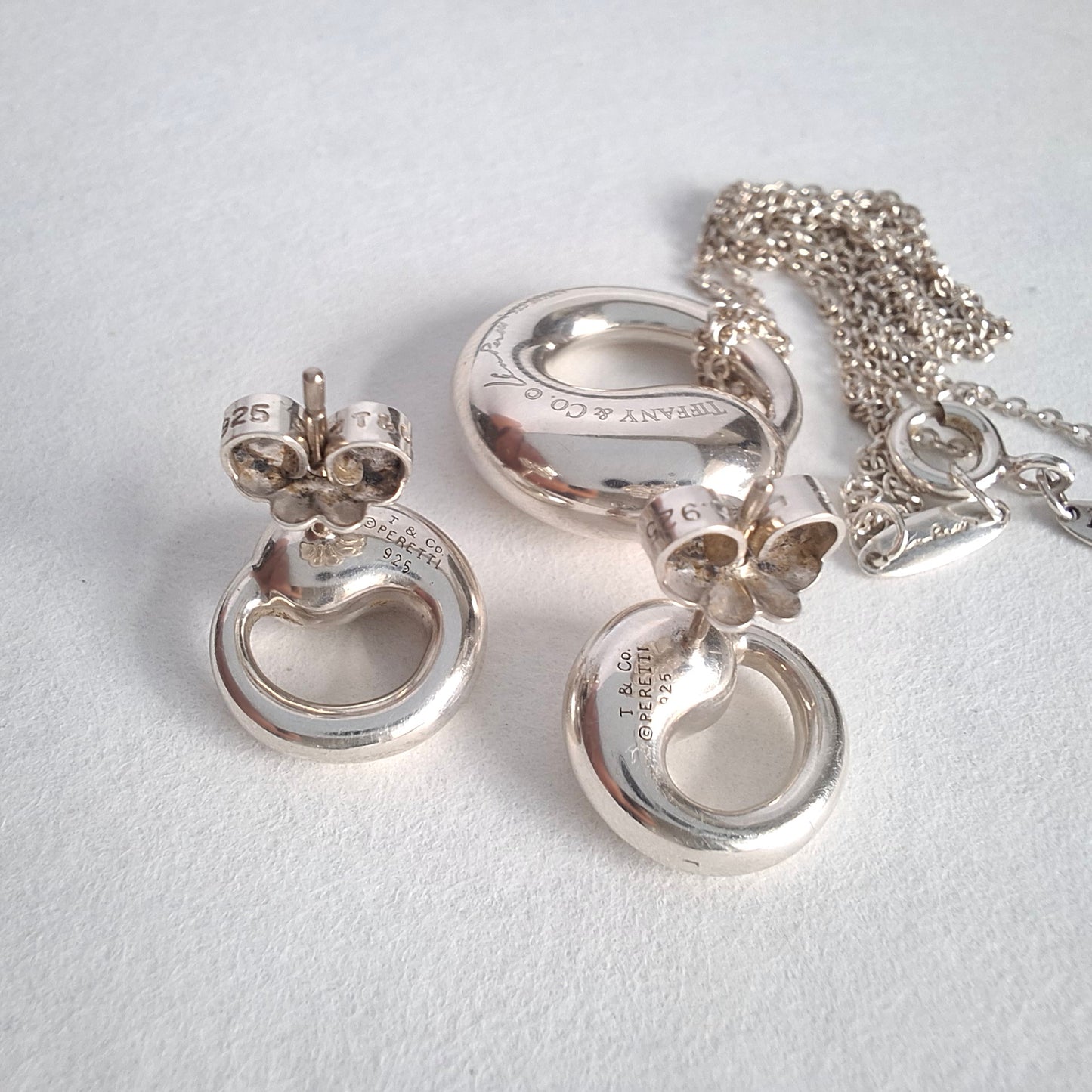 Tiffany & Co Elsa Peretti Design Eternal Circle Necklace and Earrings Set with original receipt from Tiffany Bond Street