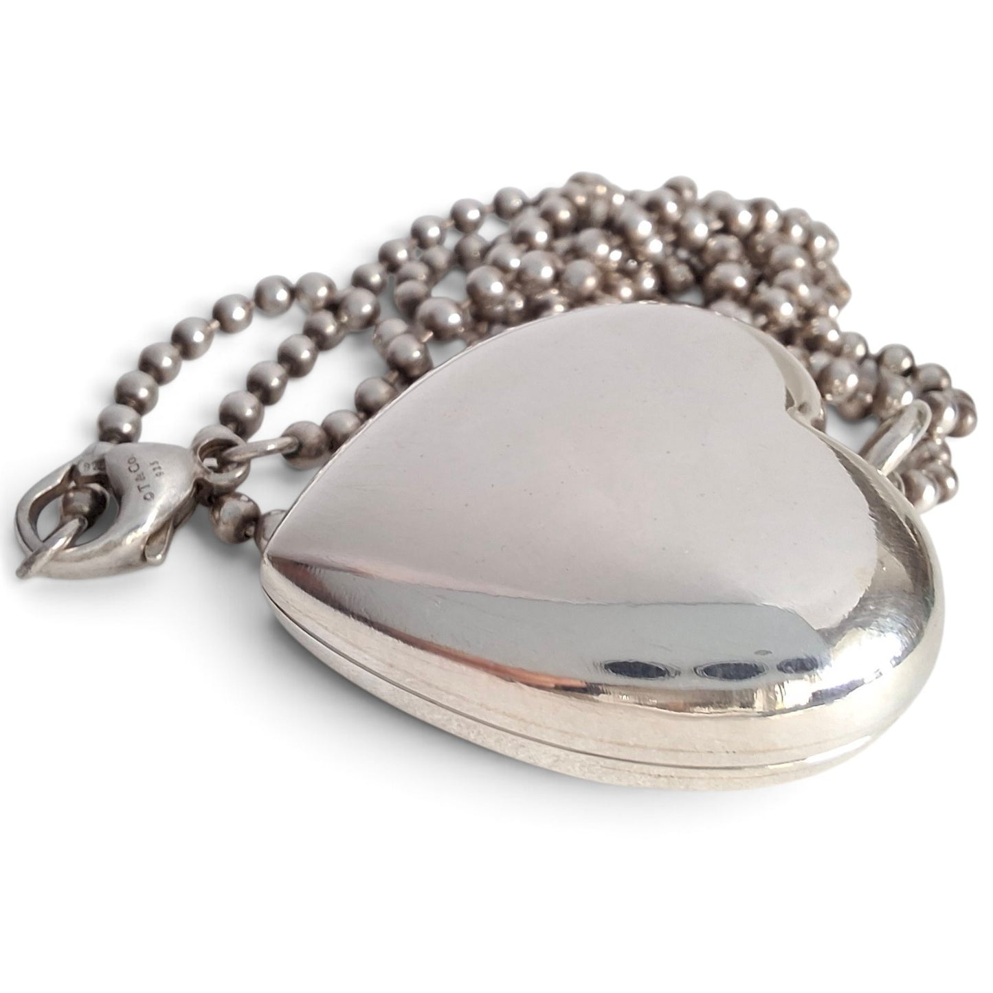 Vintage Tiffany & Co Italy Hallmarked Sterling Silver Opening Locket Pendant Necklace
