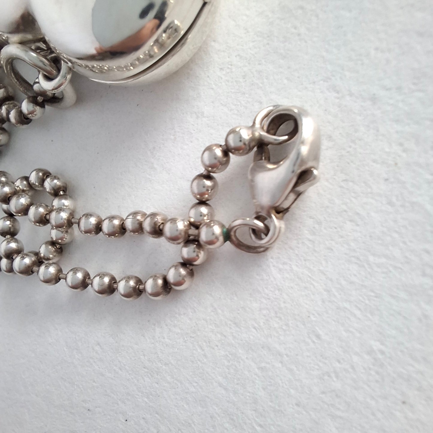Vintage Tiffany & Co Italy Hallmarked Sterling Silver Opening Locket Pendant Necklace