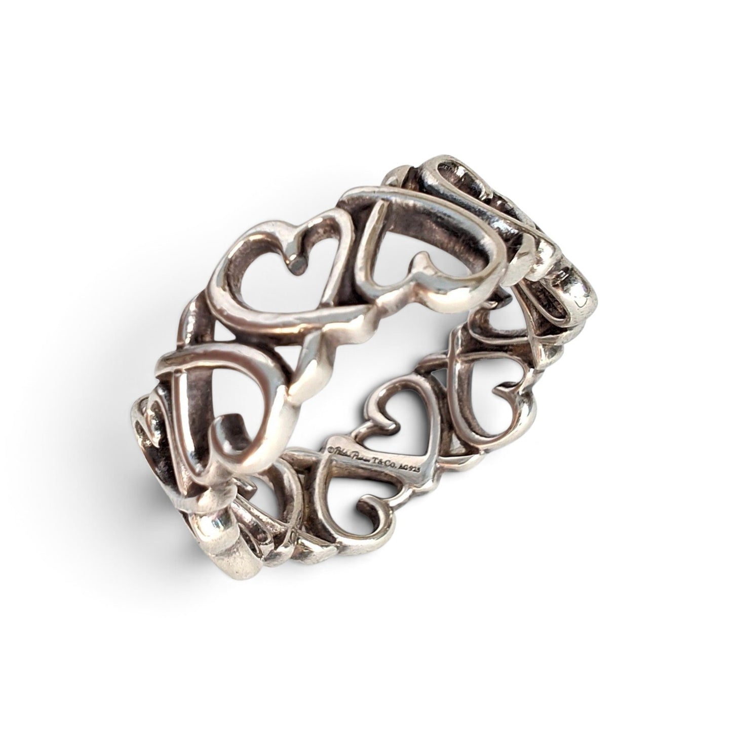 Tiffany & Co Paloma Picasso 8mm Loving Hearts Eternity Ring