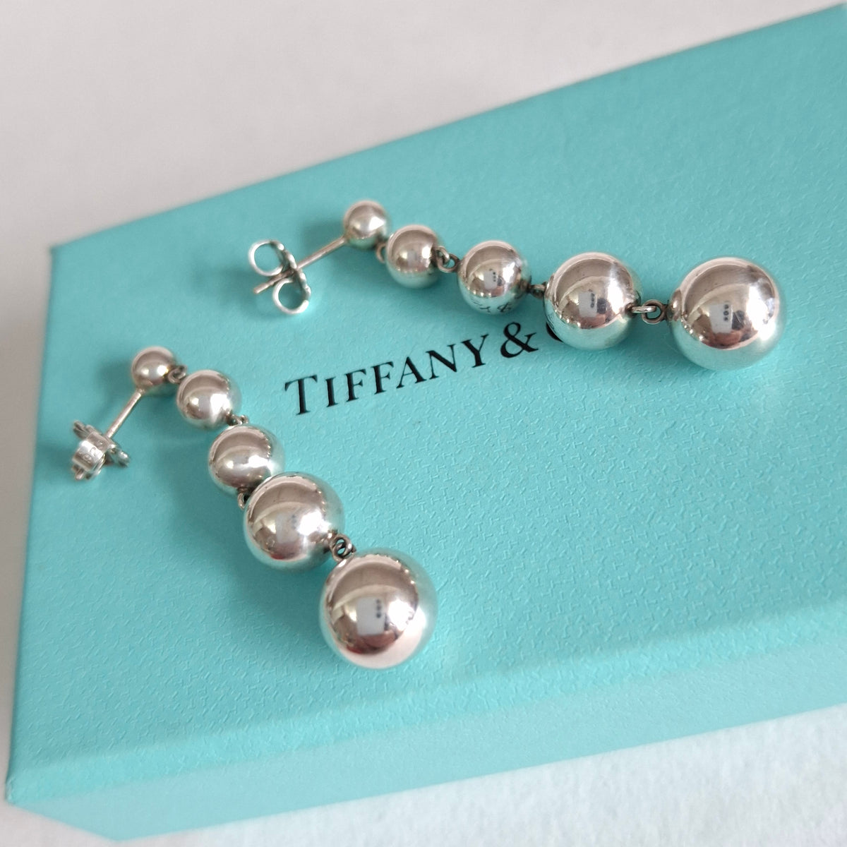 Tiffany & Co Hardwear Graduated Five Ball Earrings in Sterling Silver with Box