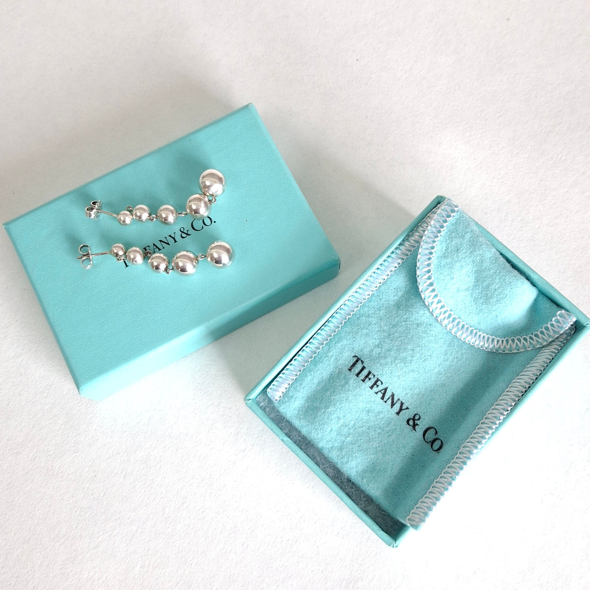 Tiffany & Co Hardwear Graduated Five Ball Earrings in Sterling Silver with Box