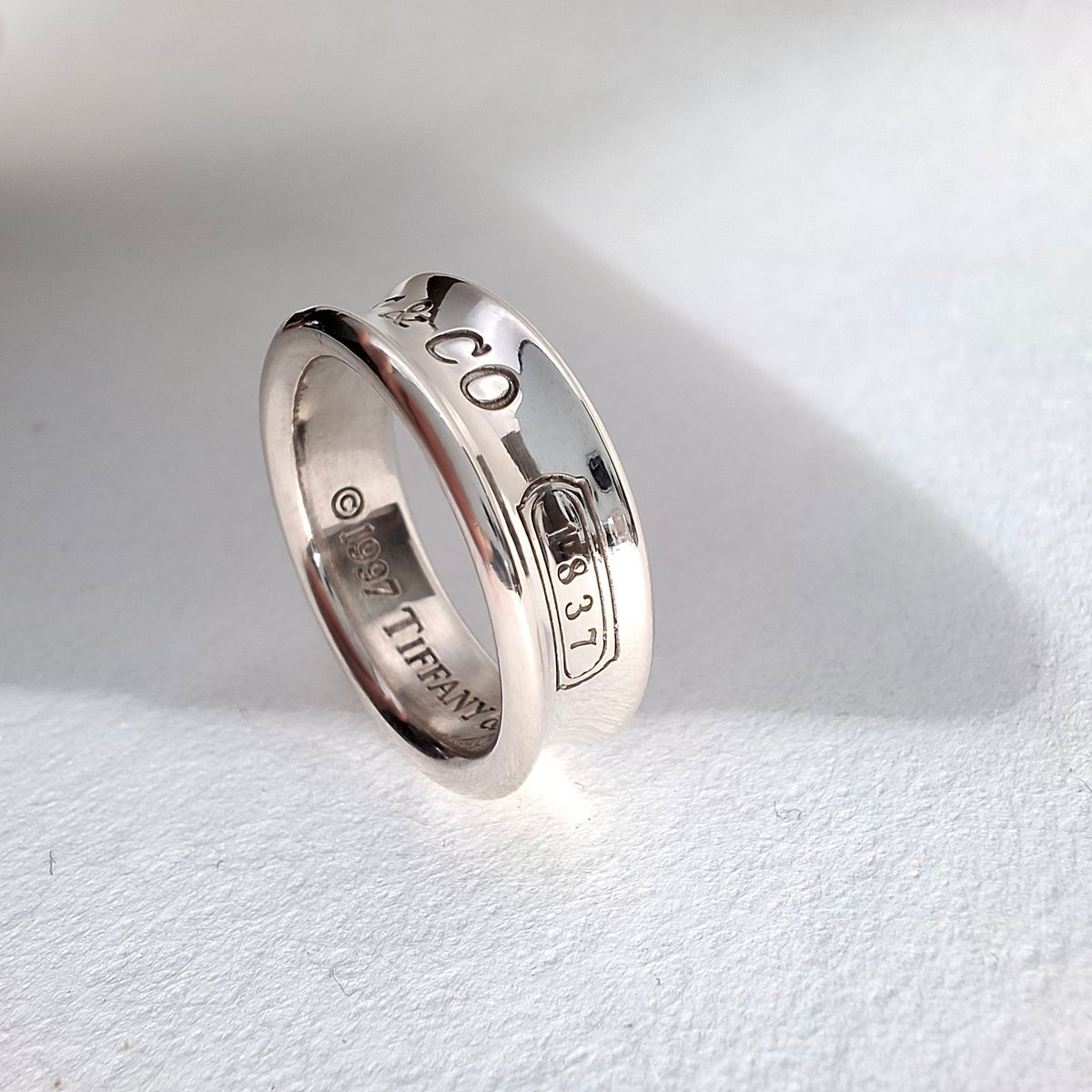 Vintage Tiffany & Co 1837 Medium Band Ring in Sterling Silver