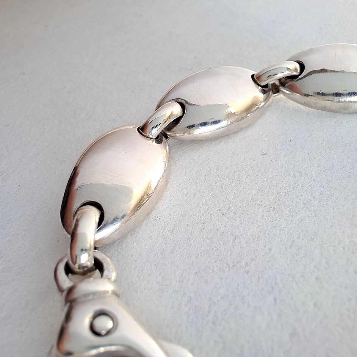 Vintage Tiffany & Co Italy Pebble Link Bracelet in Sterling Silver