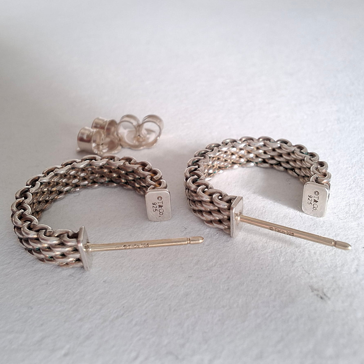 Vintage Tiffany & Co Somerset Sterling Silver Mesh 4mm Hoop Earrings