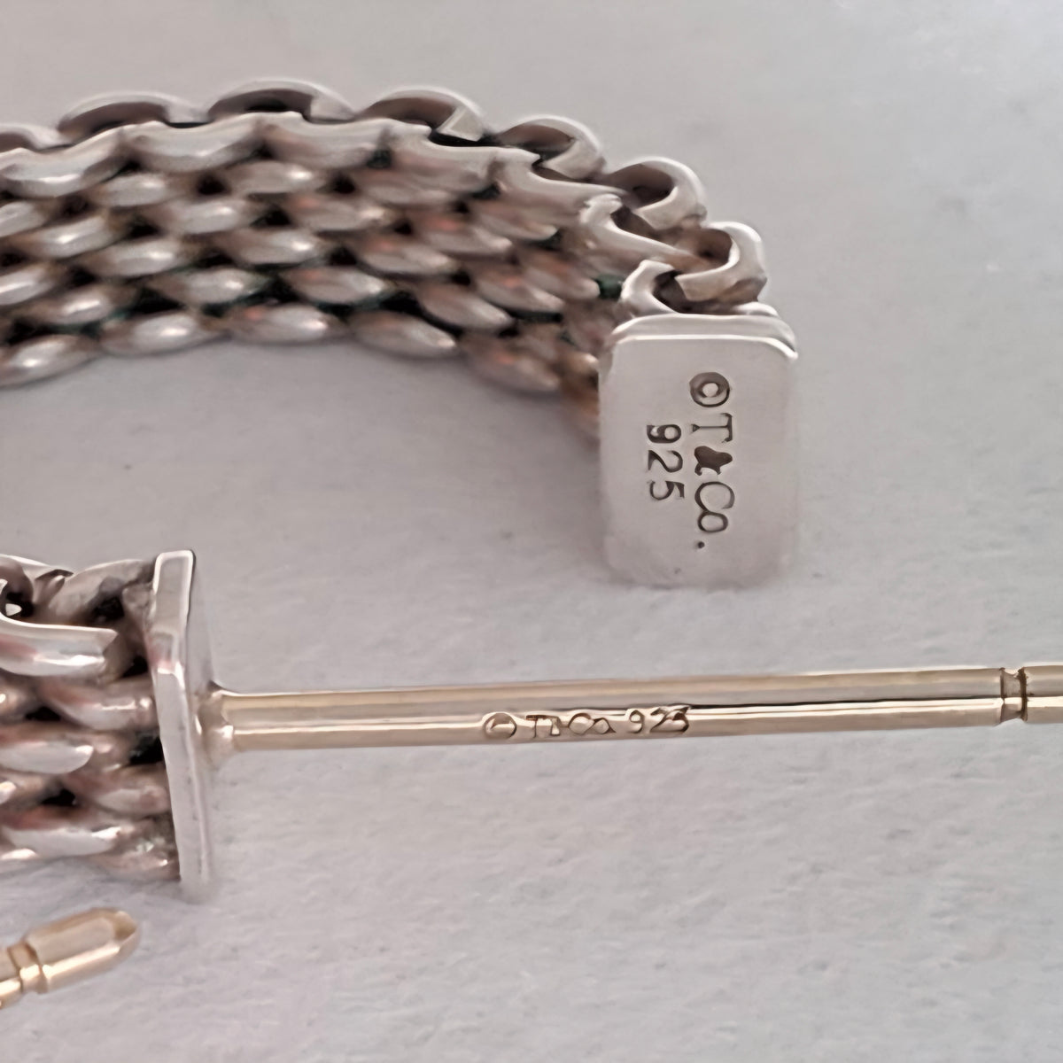 Vintage Tiffany & Co Somerset Sterling Silver Mesh 4mm Hoop Earrings