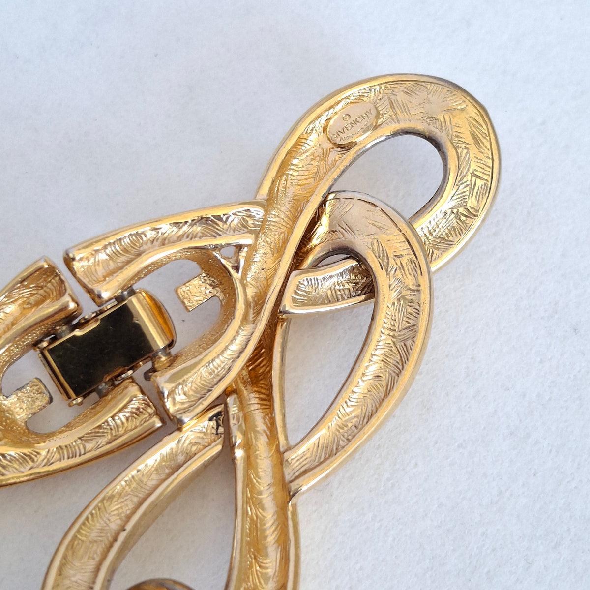 Vintage Givenchy Gold Plated Infinity Link Necklace