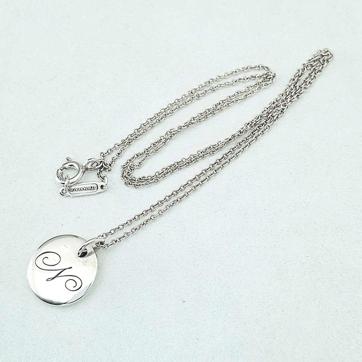 Tiffany & Co Notes Alphabet Letter N Disc Pendant Necklace in Sterling Silver