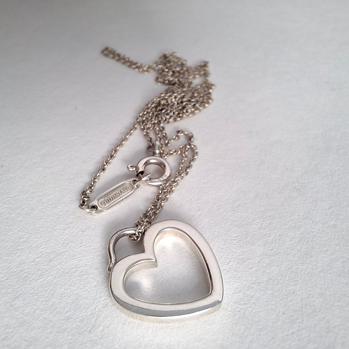 Tiffany & Co Sentimental Heart Pendant Necklace in 925 Sterling Silver
