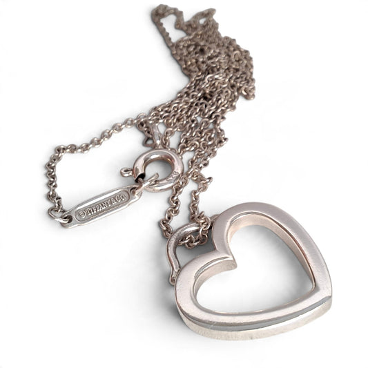 Tiffany & Co Sentimental Heart Pendant Necklace in 925 Sterling Silver
