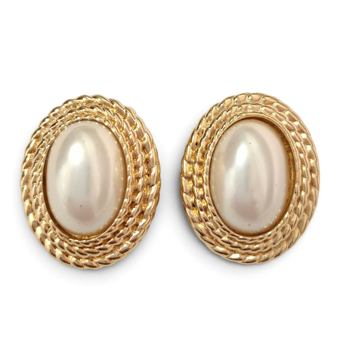 Vintage Christian Dior Oval Pearl Gold Plated Clip-on Earring