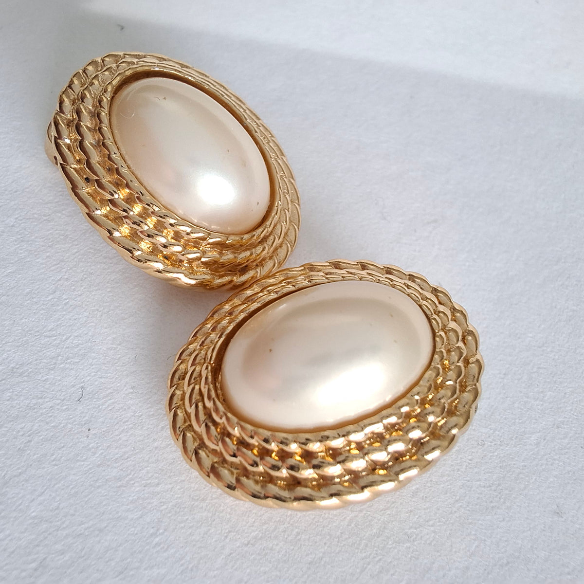 Vintage Christian Dior Oval Pearl Gold Plated Clip-on Earring