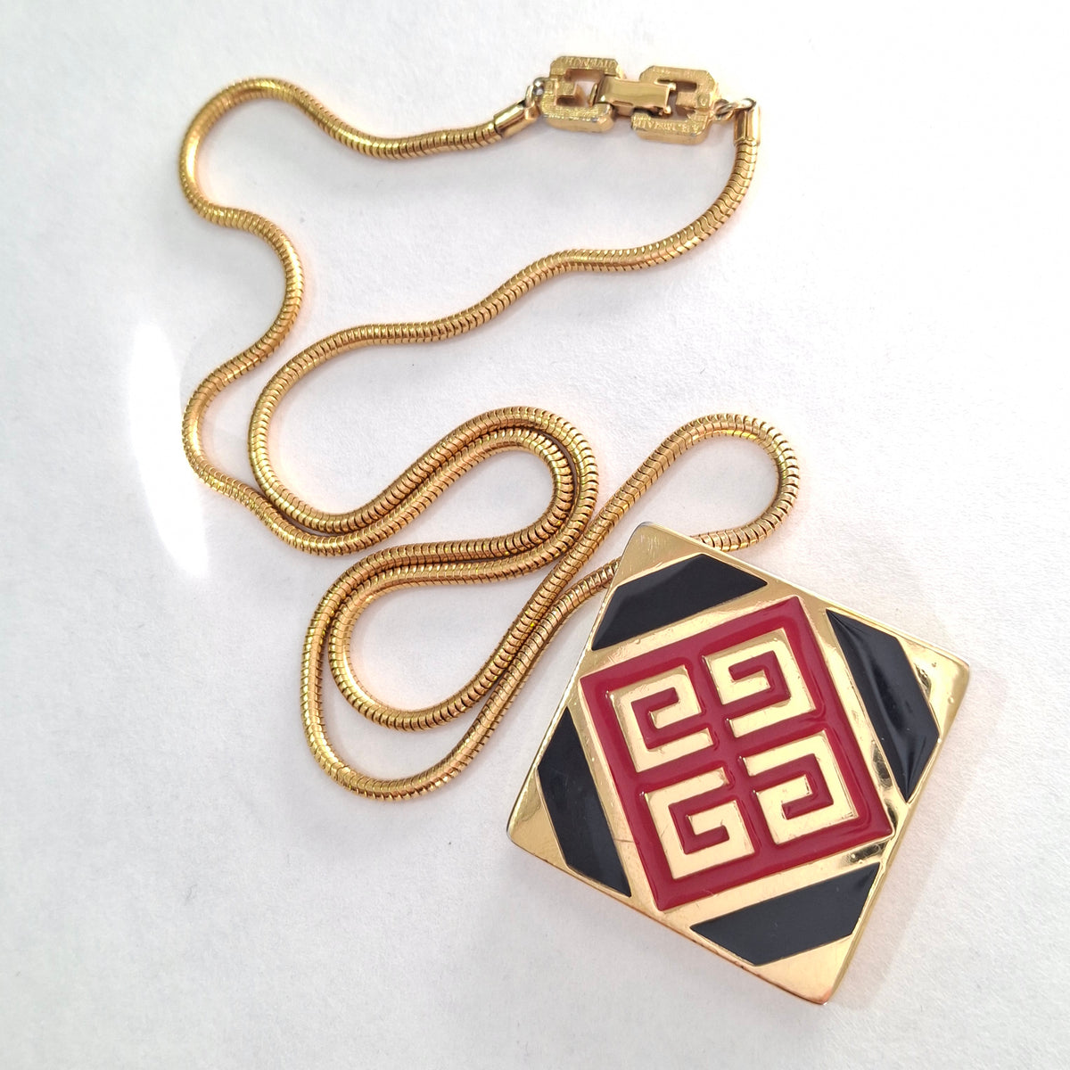 Vintage 1977 Givenchy Red Black & Gold Enamel Pendant Necklace