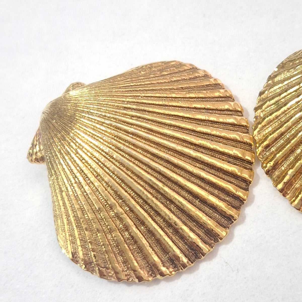 Vintage Yves Saint Laurent YSL Gold Plated Clip-on Clam Shell Earrings